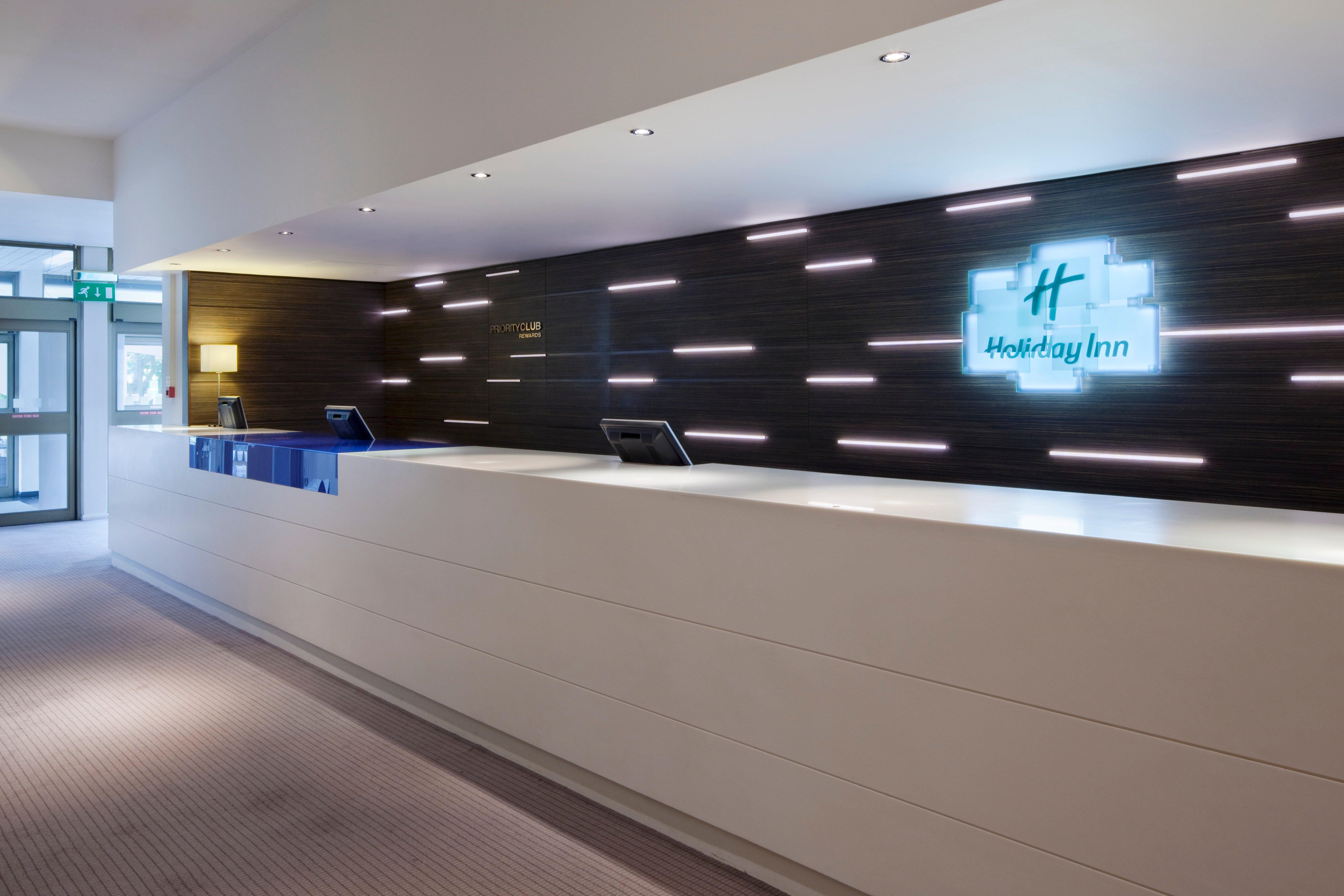 Holiday Inn Maidenhead Windsor, An Ihg Hotel Exteriér fotografie